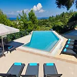 Julie Christie - Pool - Amazing Seaview Vilă Kontokali