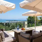 Julie Christie - Pool - Amazing Seaview * Kontokali