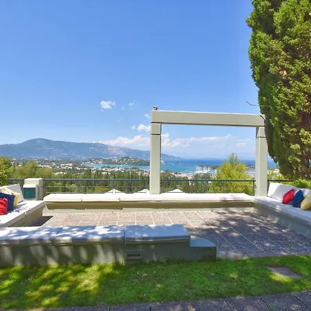 Julie Christie - Pool - Amazing Seaview ヴィラ *