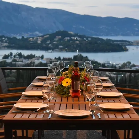 Julie Christie - Pool - Amazing Seaview Villa *
