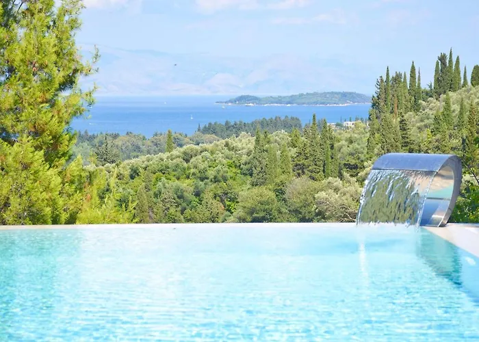 Julie Christie - Pool - Amazing Seaview Kondókali