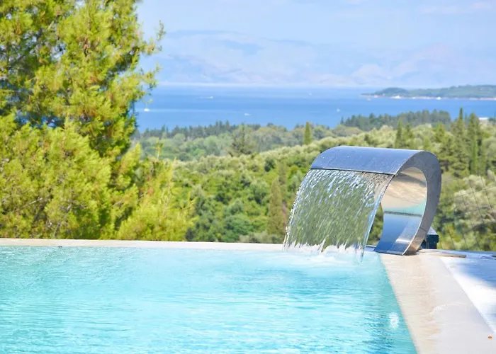 Julie Christie - Pool - Amazing Seaview Villa *