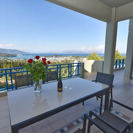 Willa Julie Christie - Pool - Amazing Seaview